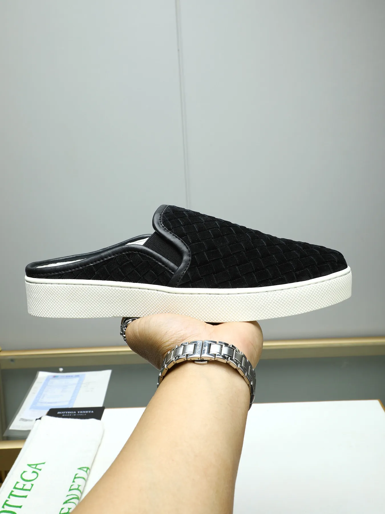 Men's shoes 💰420 [Half drag series] BOTTEG* VENET* - high-end boutique Size: 38-44 (45 customized) BV new product, first-layer cowhide artificially woven classic style harmoniously blends with contemporary fashion temperament, rubber soles are light and flexible, water-dyed sheepskin pads! [Taobao, Tmall, and live streaming are the first choices]